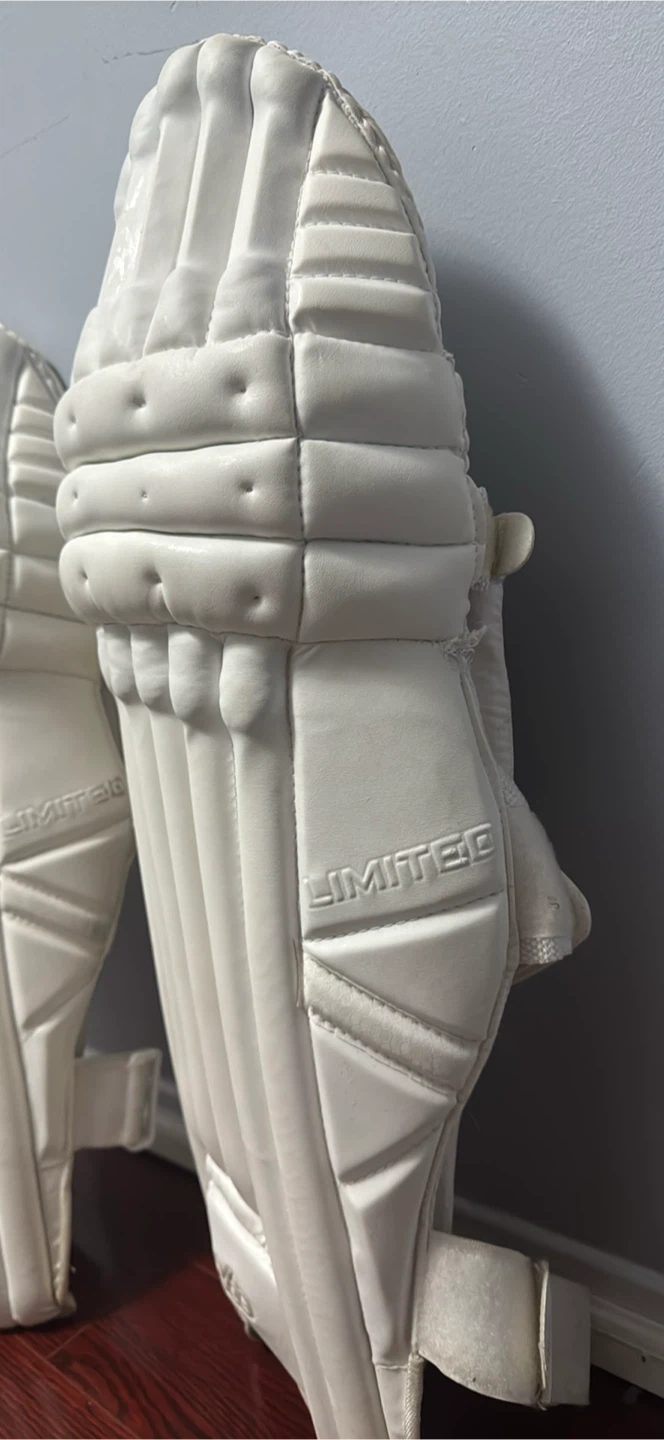 Cricket  limited edition pads with optional blue clads