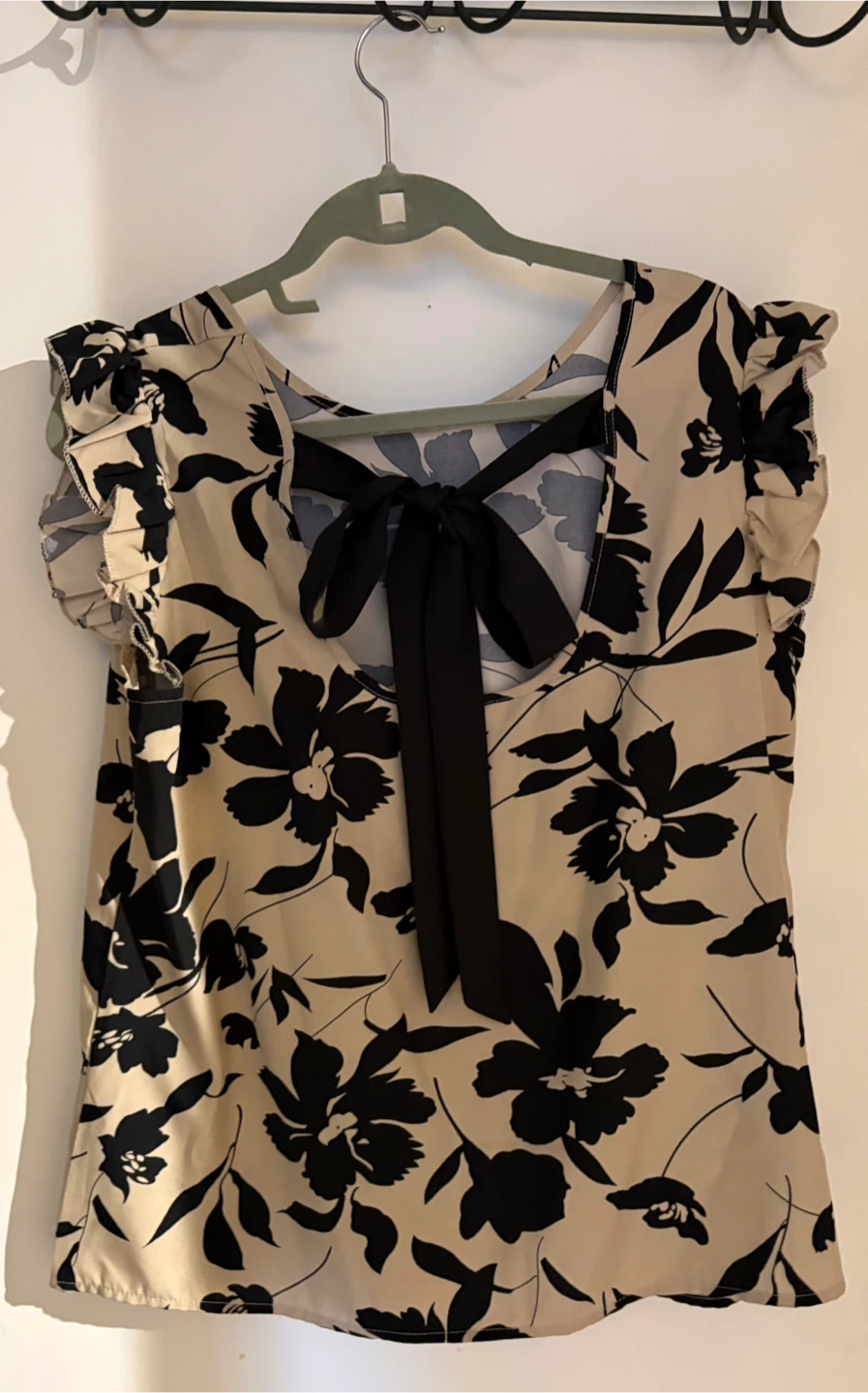 Women's Floral Print Top with Bow Back - photo 4