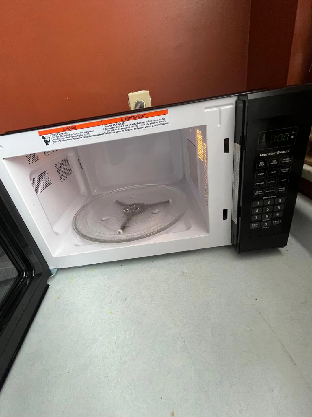 Hamilton Beach microwave