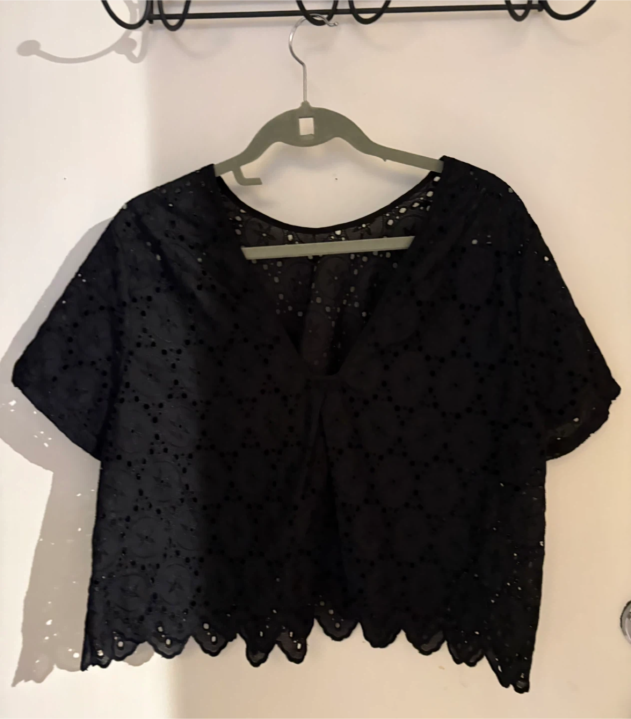 Black Eyelet Crop Top - photo 4