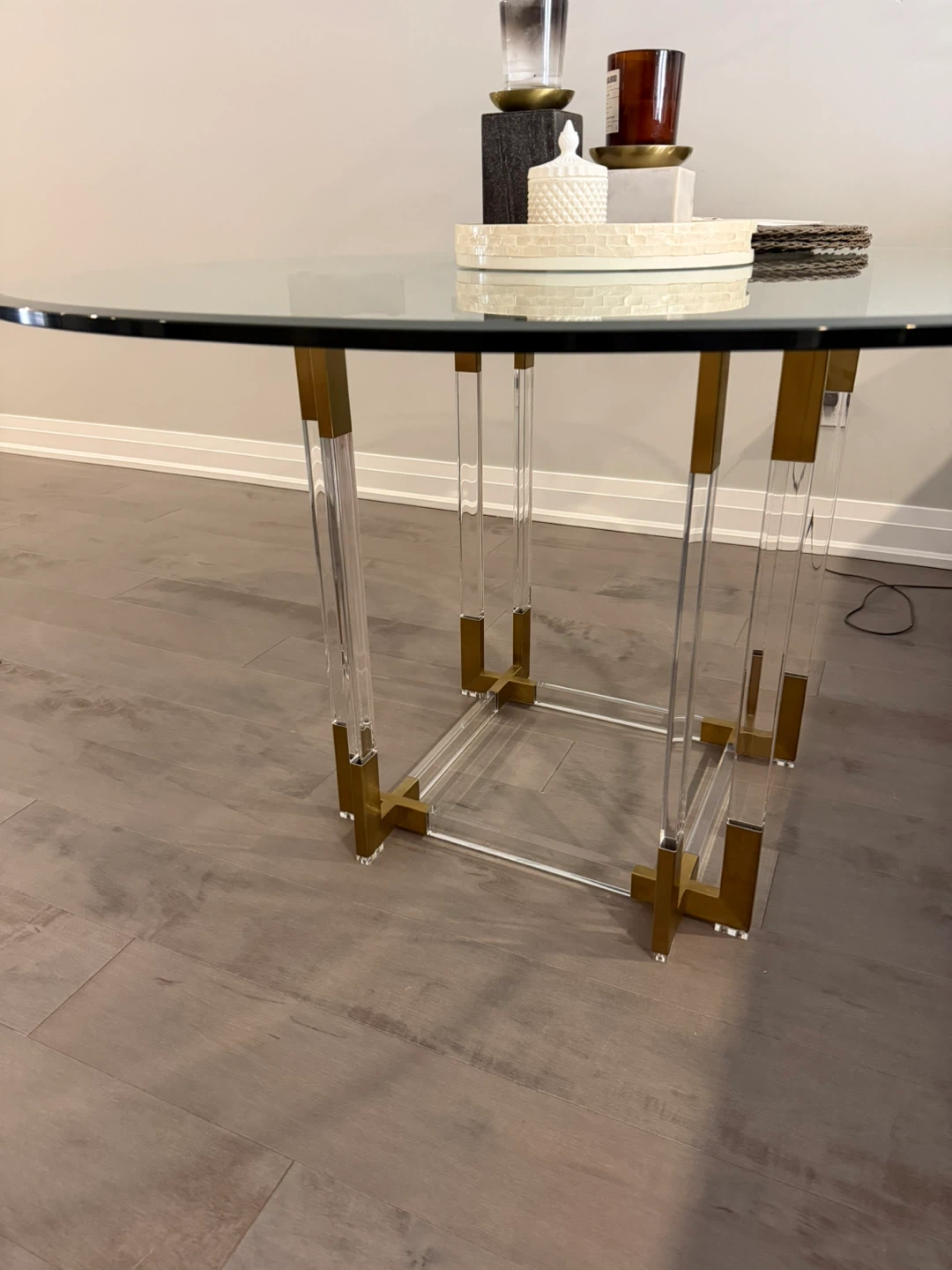 Round Glass Dining Table with Acrylic and Gold Base - photo 3