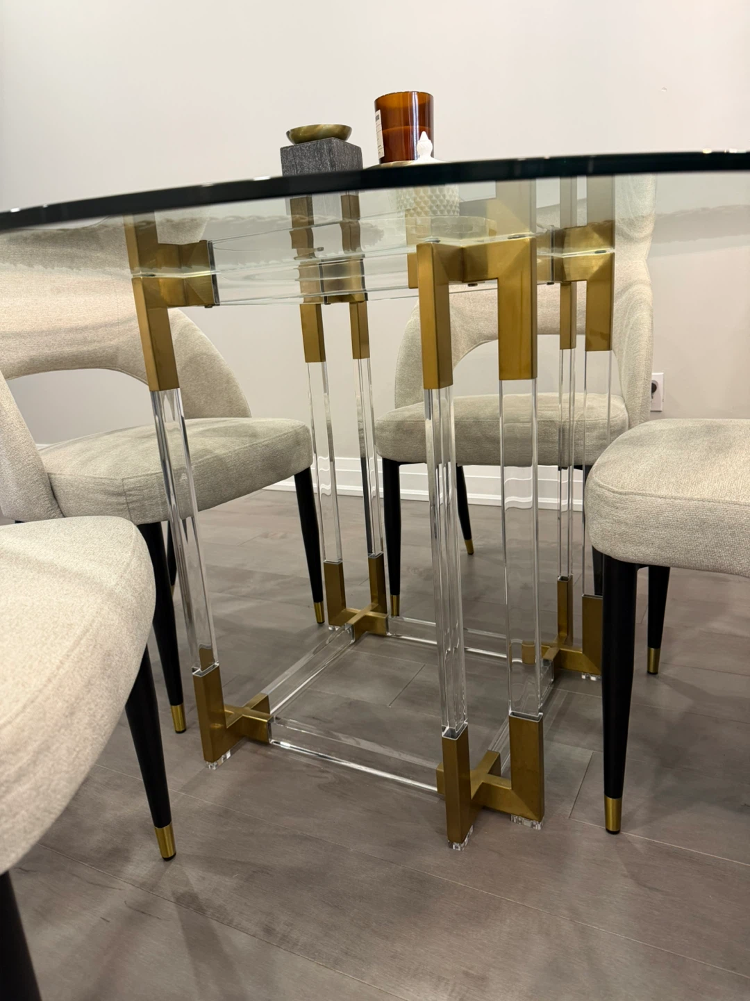 Round Glass Dining Table with Acrylic and Gold Base - photo 4