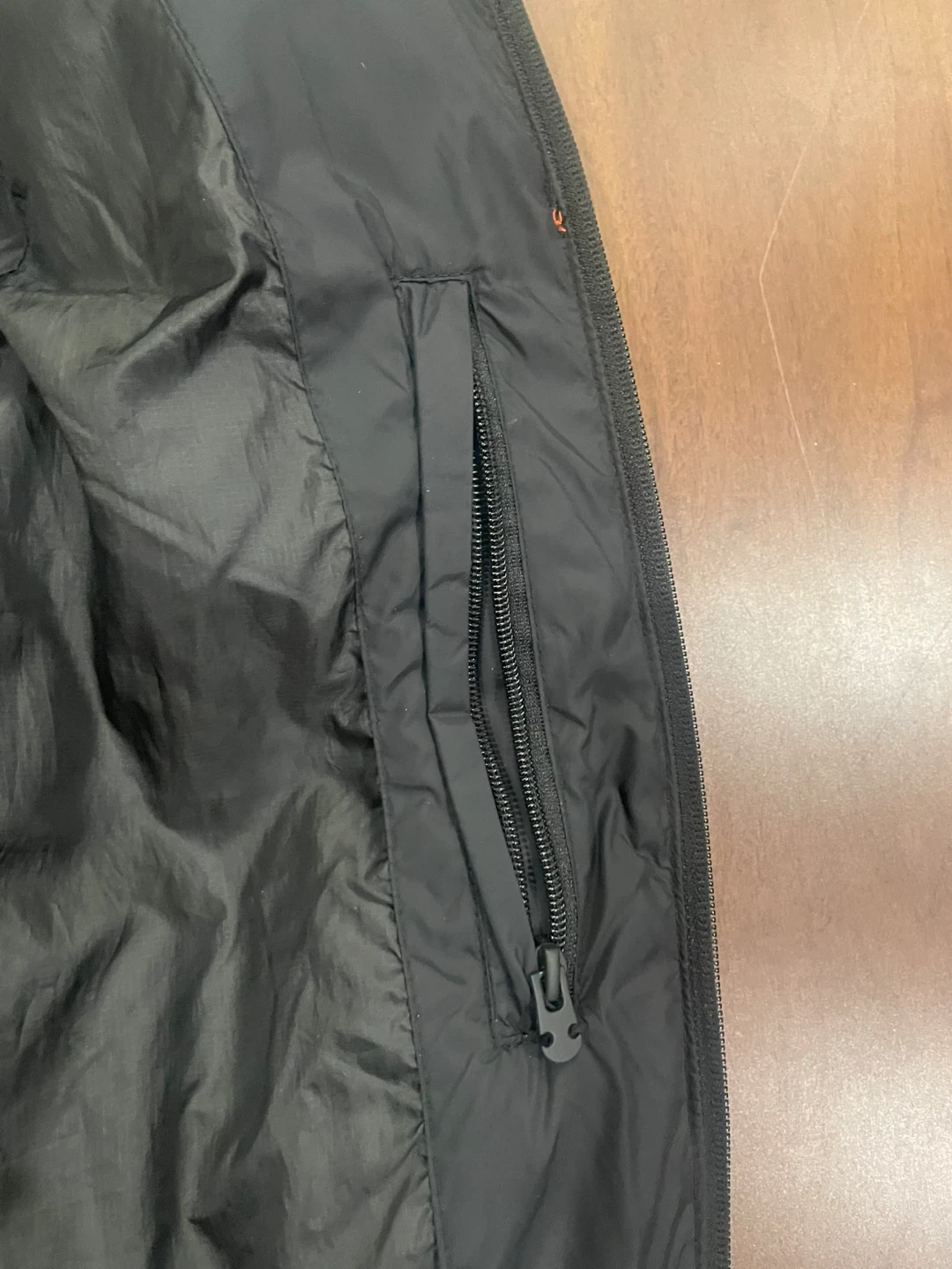 Zara Black/Orange Puffer Vest - Size Men’s Medium - photo 4