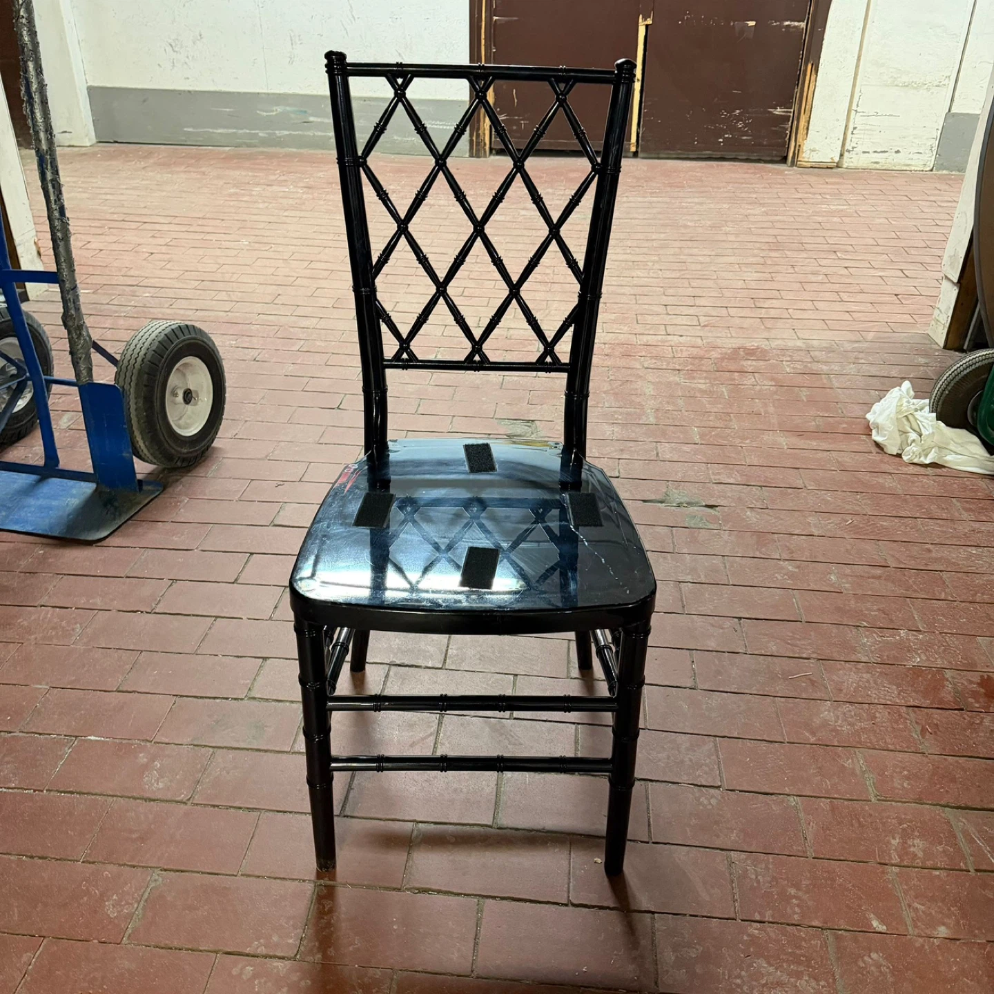 Chiavari Chairs – White / Black / Gold Available 🔥 - photo 4