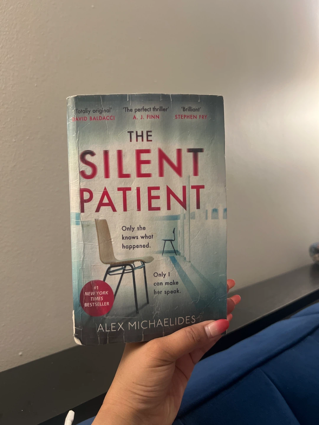 The Silent Patient by Alex Michaelides - photo 2