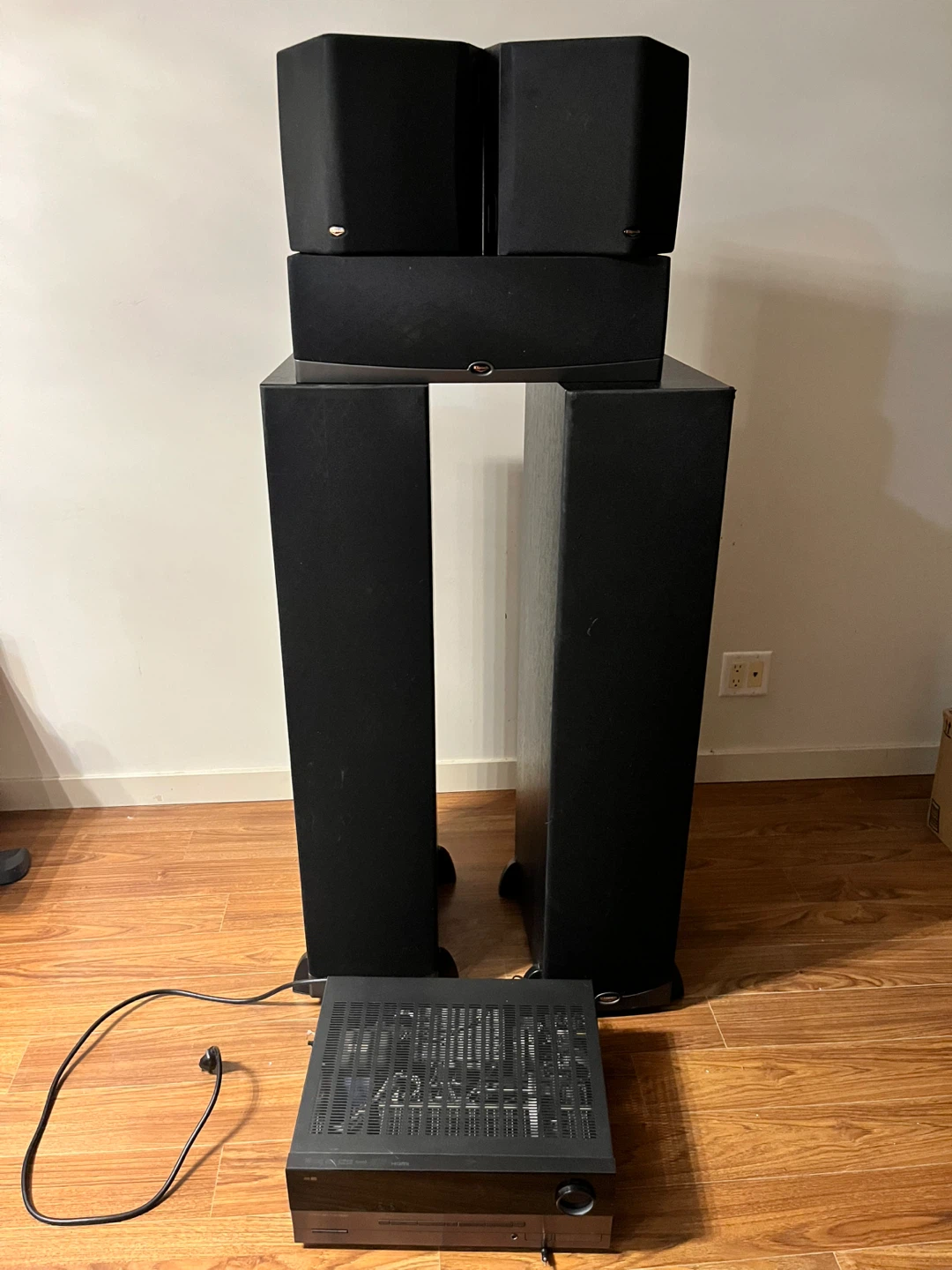 Klipsch Speakers and Receiver Bundle
