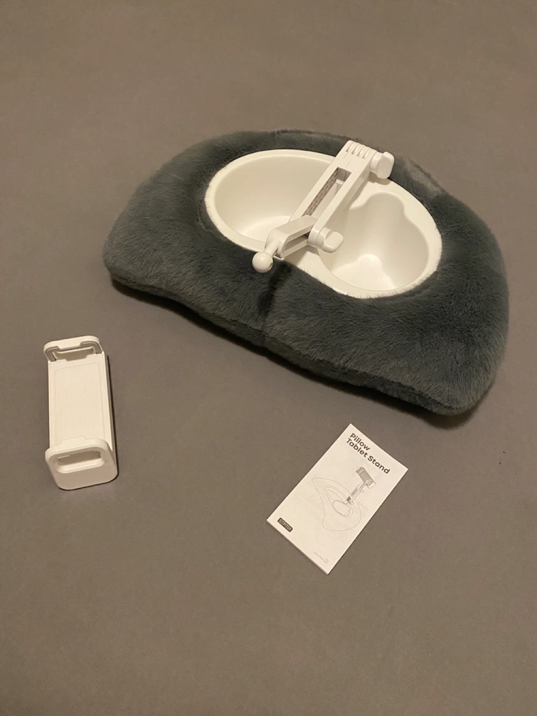 Lamicall Pillow Tablet Stand, Adjustable iPad Holder - Brand New - photo 3