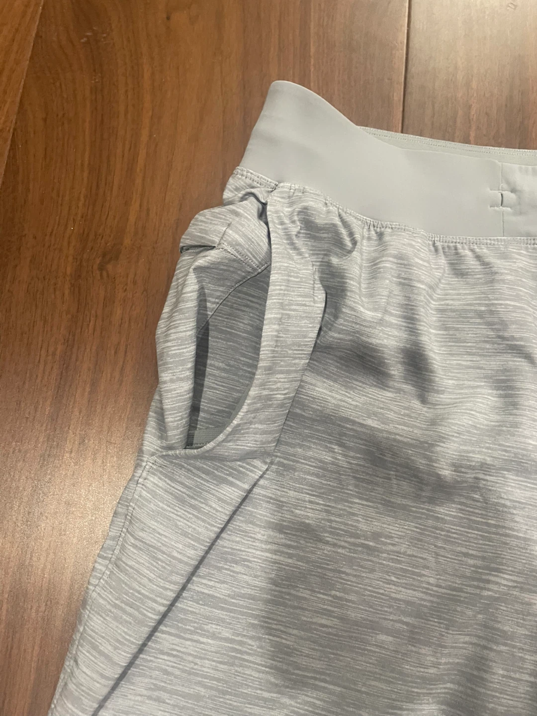 Lululemon Grey Men’s 9” Inseam Shorts - Size Medium - photo 4