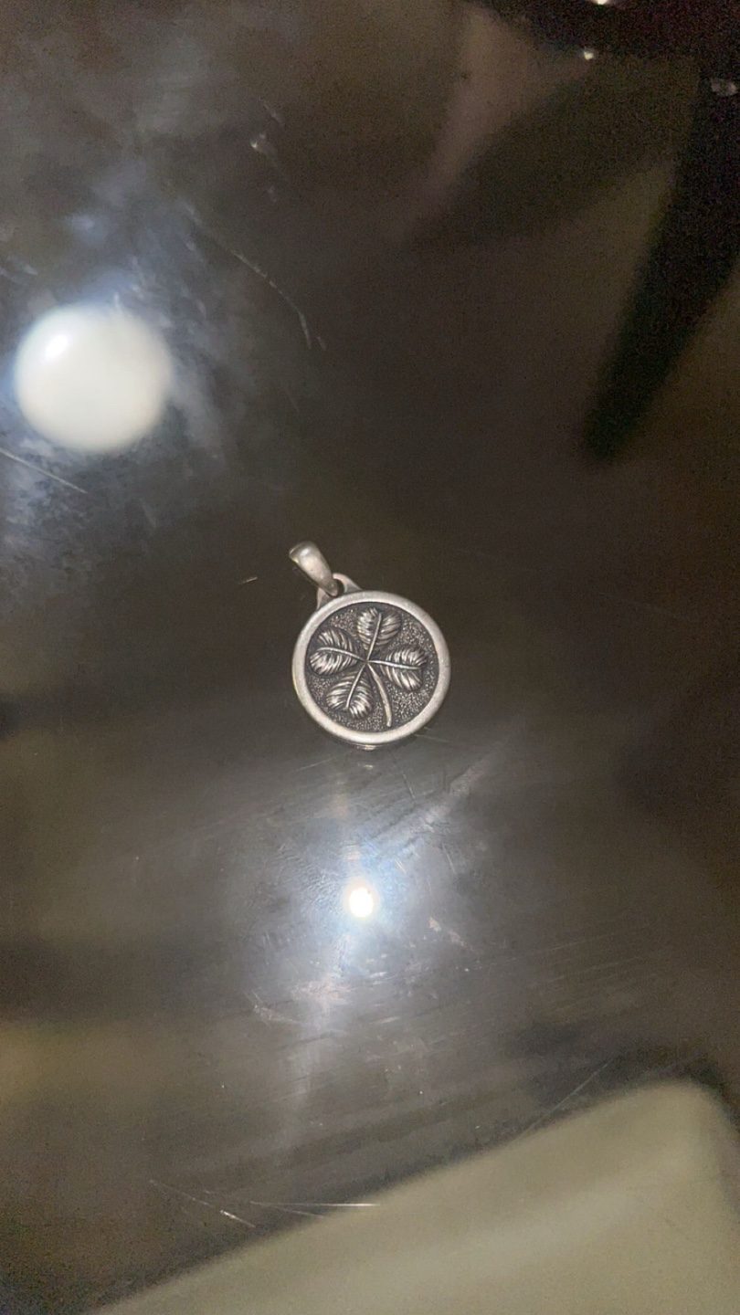 Round Clover Pendant Unisex - photo 2