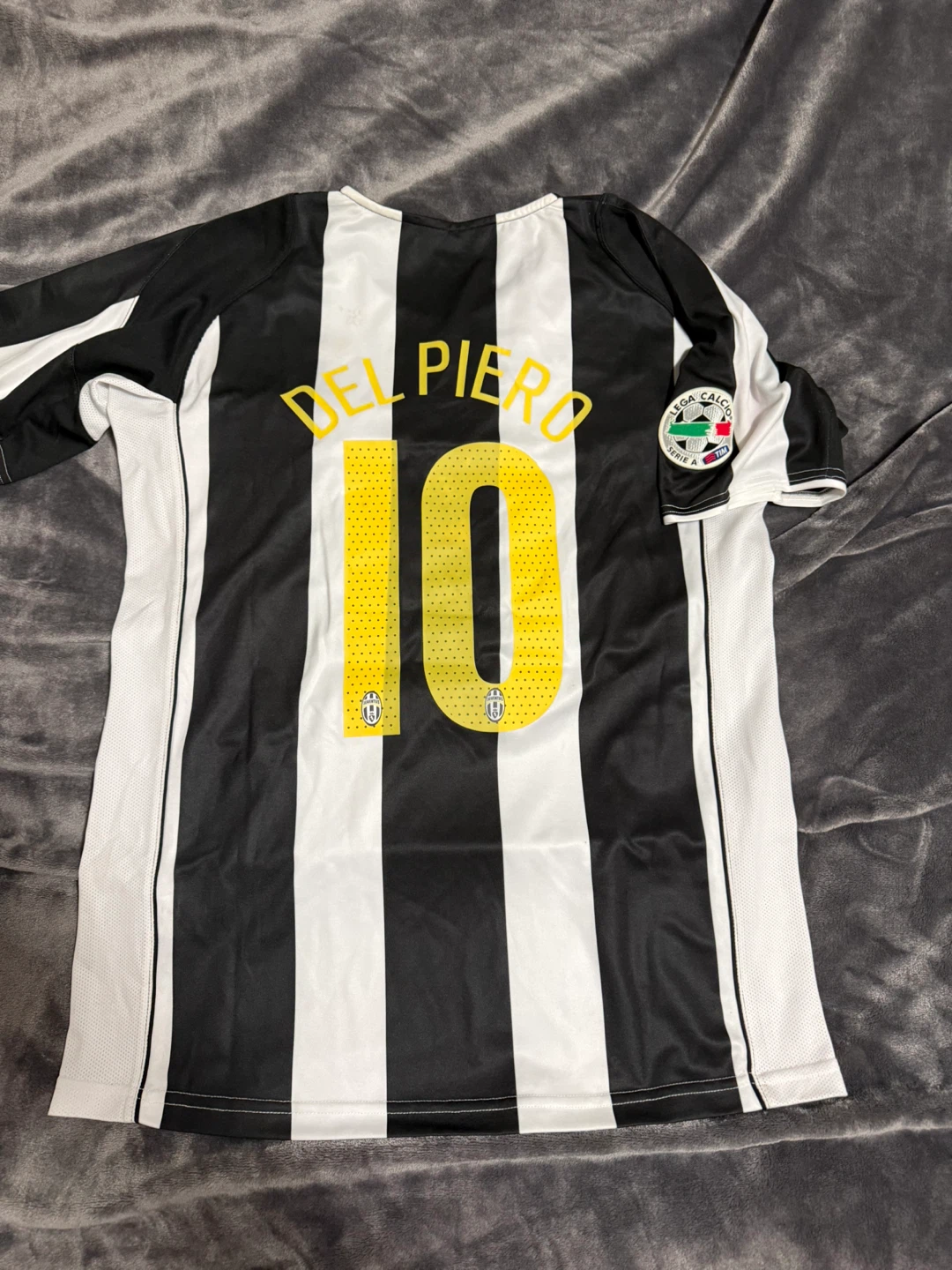 Juventus Del Piero Large Soccer Jersey - photo 4