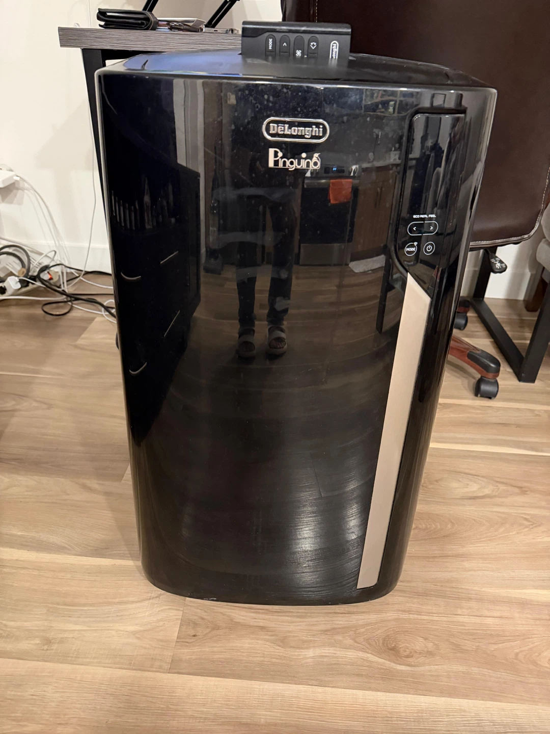 DeLonghi Pinguino Portable Air Conditioner - photo 3