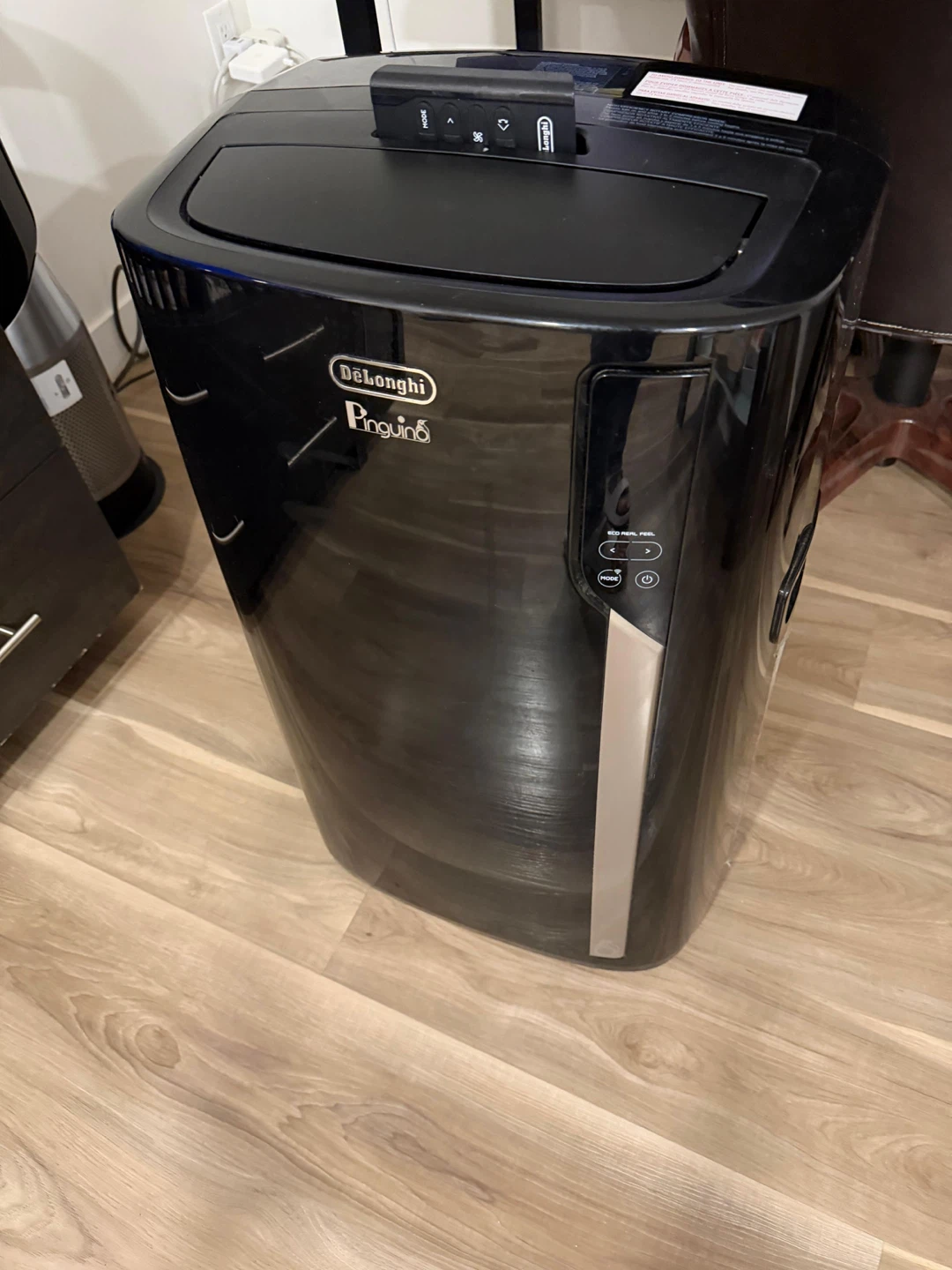 DeLonghi Pinguino Portable Air Conditioner - photo 4