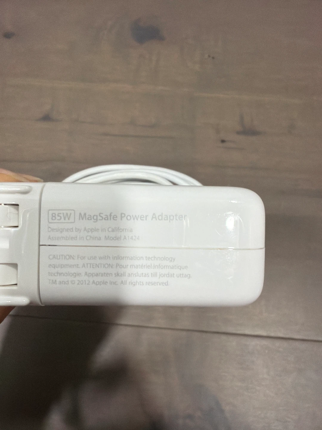 Apple 85W MagSafe Power Adapter A1424 - photo 2