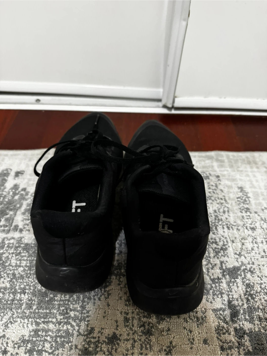 Nike Downshifter 10 Youth Running Shoes Black Size 6Y - photo 3