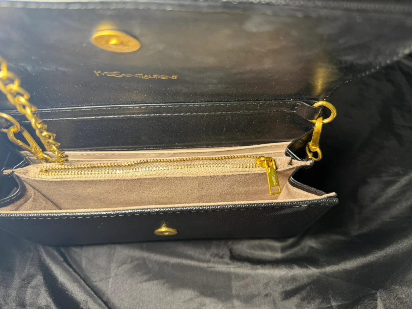 Yves Saint Laurent Black Leather Chain Wallet - photo 5