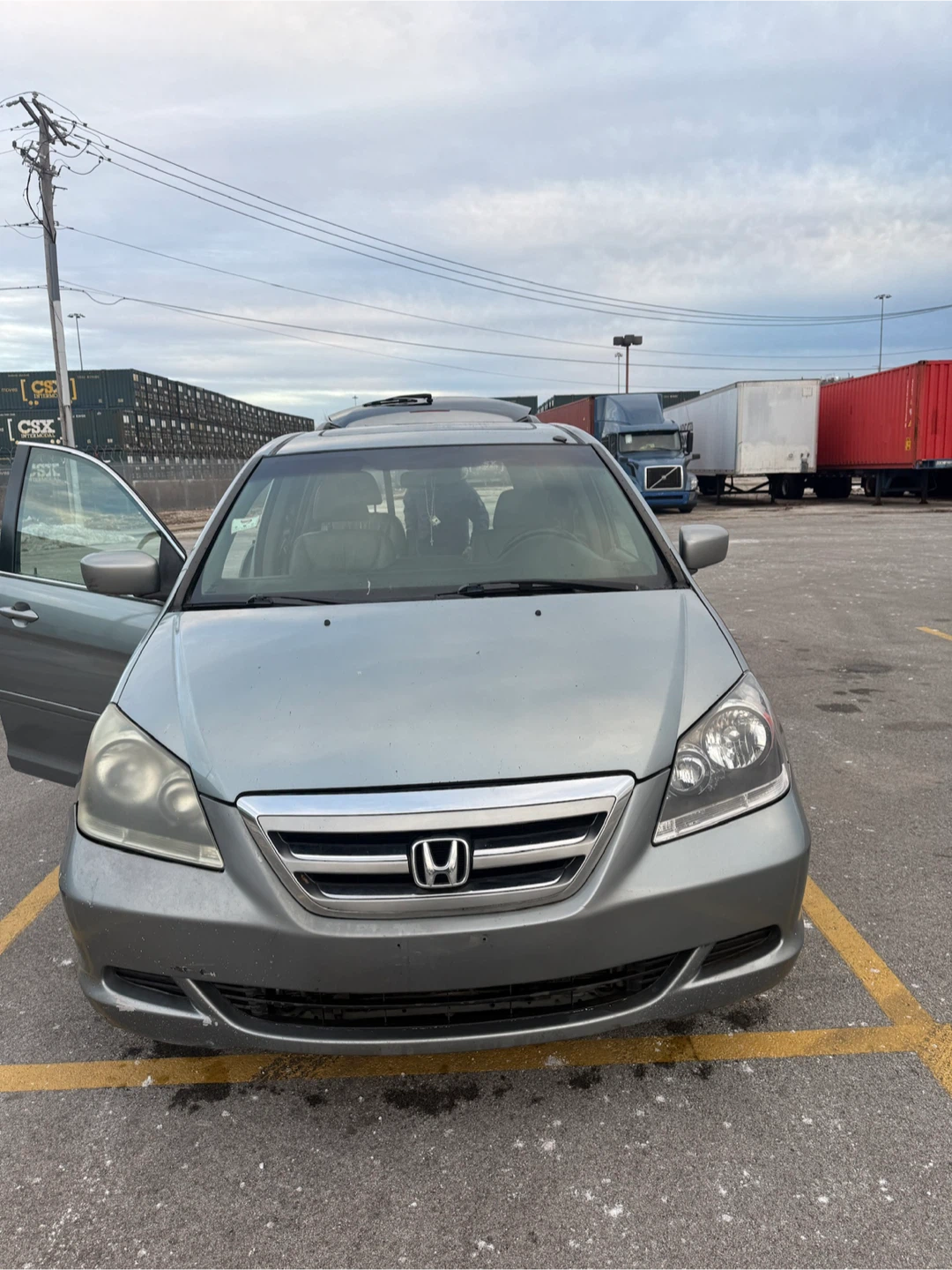 Honda Odyssey Minivan - photo 3