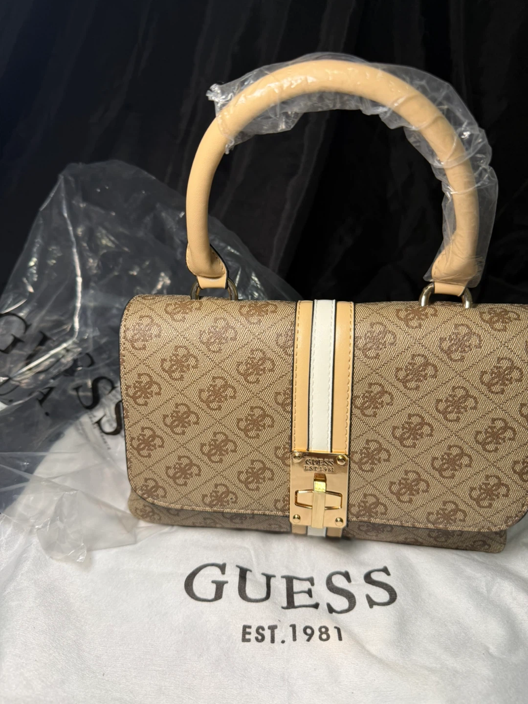 GUESS Brown Monogram Satchel Handbag - photo 2