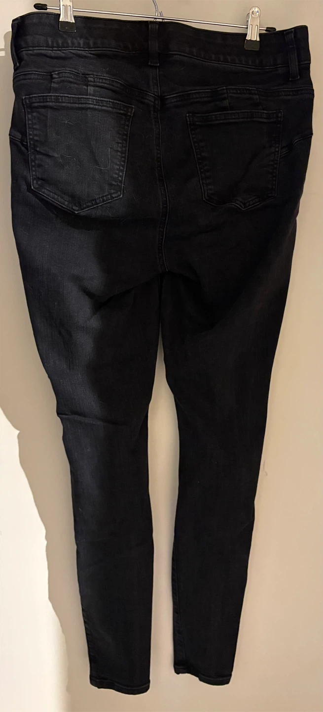 Torrid Bombshell Skinny Premium Stretch Jeans - photo 2