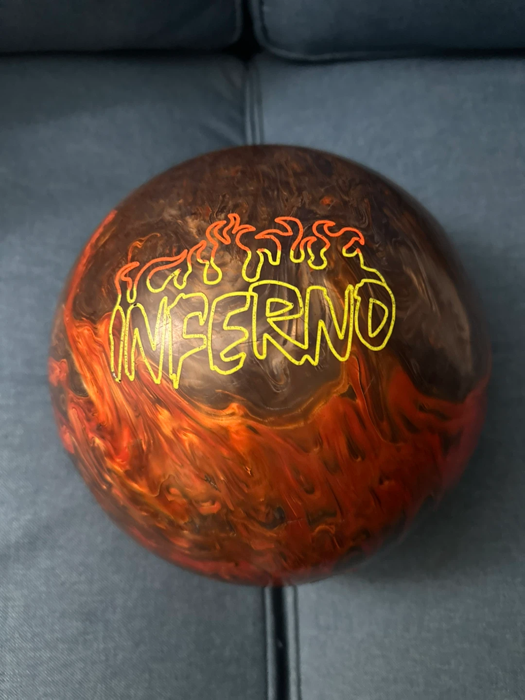 Brunswick’ Inferno’ Activator! 14.7 lbs, 10 pin, Used Like New