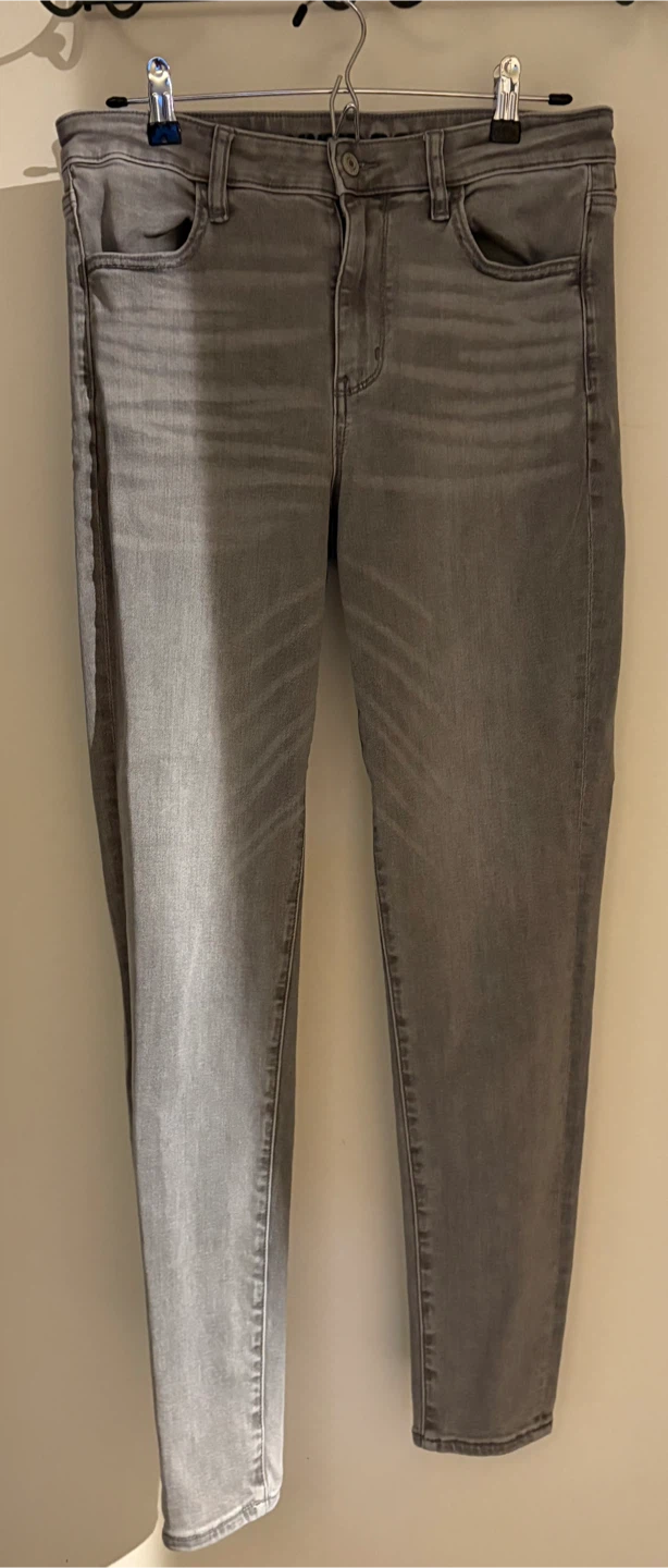 American Eagle Outfitters Grey Denim Jeans - Size 12 Long