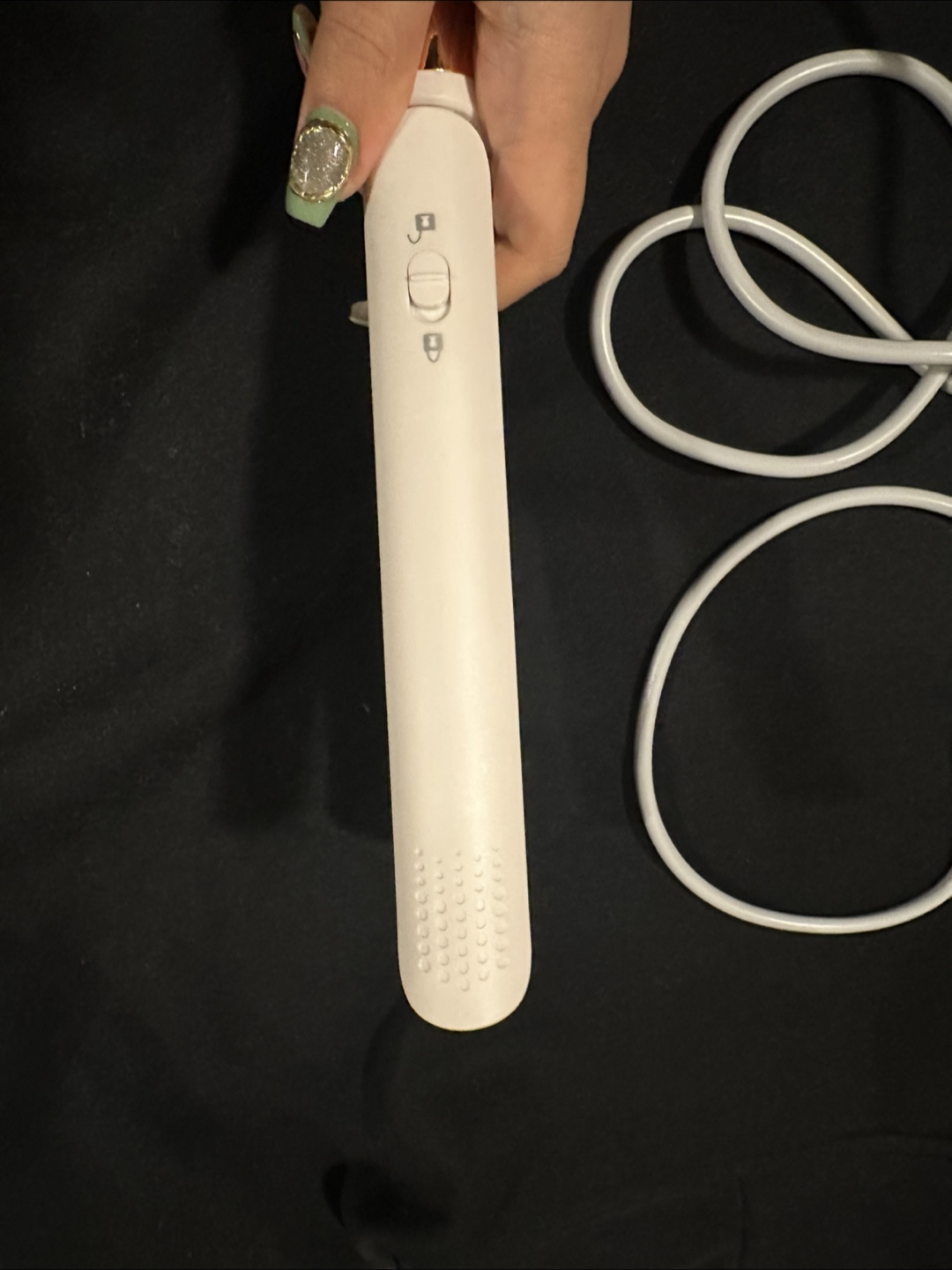 White Mini Hair Straightener - photo 3