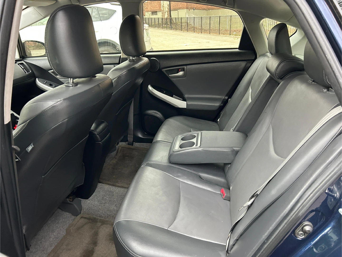 2014 Toyota Prius Hatchback premium - photo 5