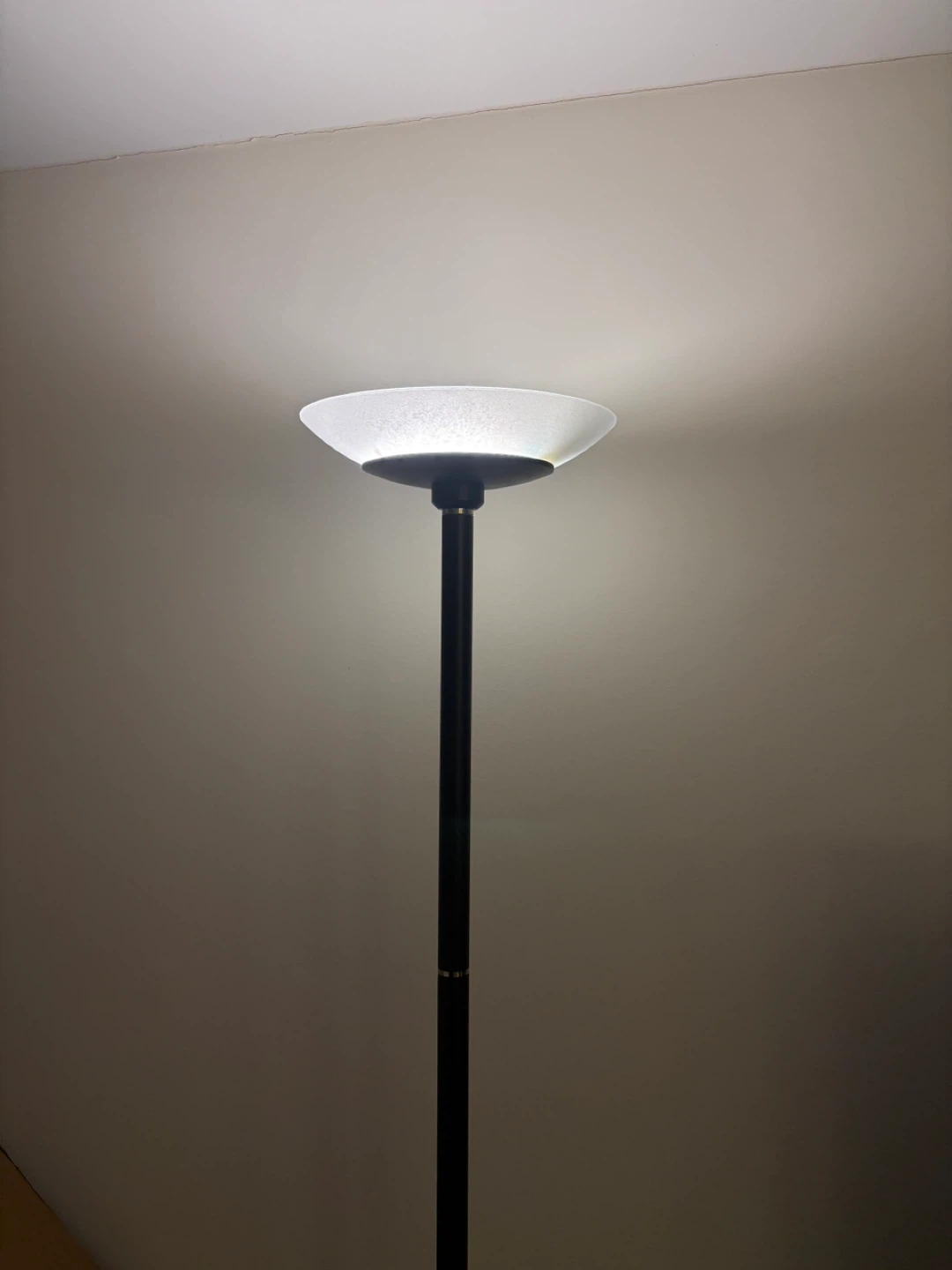 Tall lamp for sale - photo 2