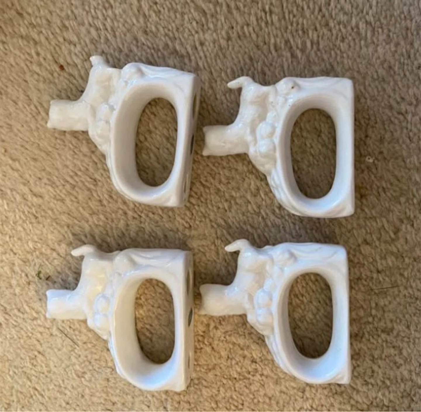Set of 4 White Ceramic Cat Napkin Rings - photo 2