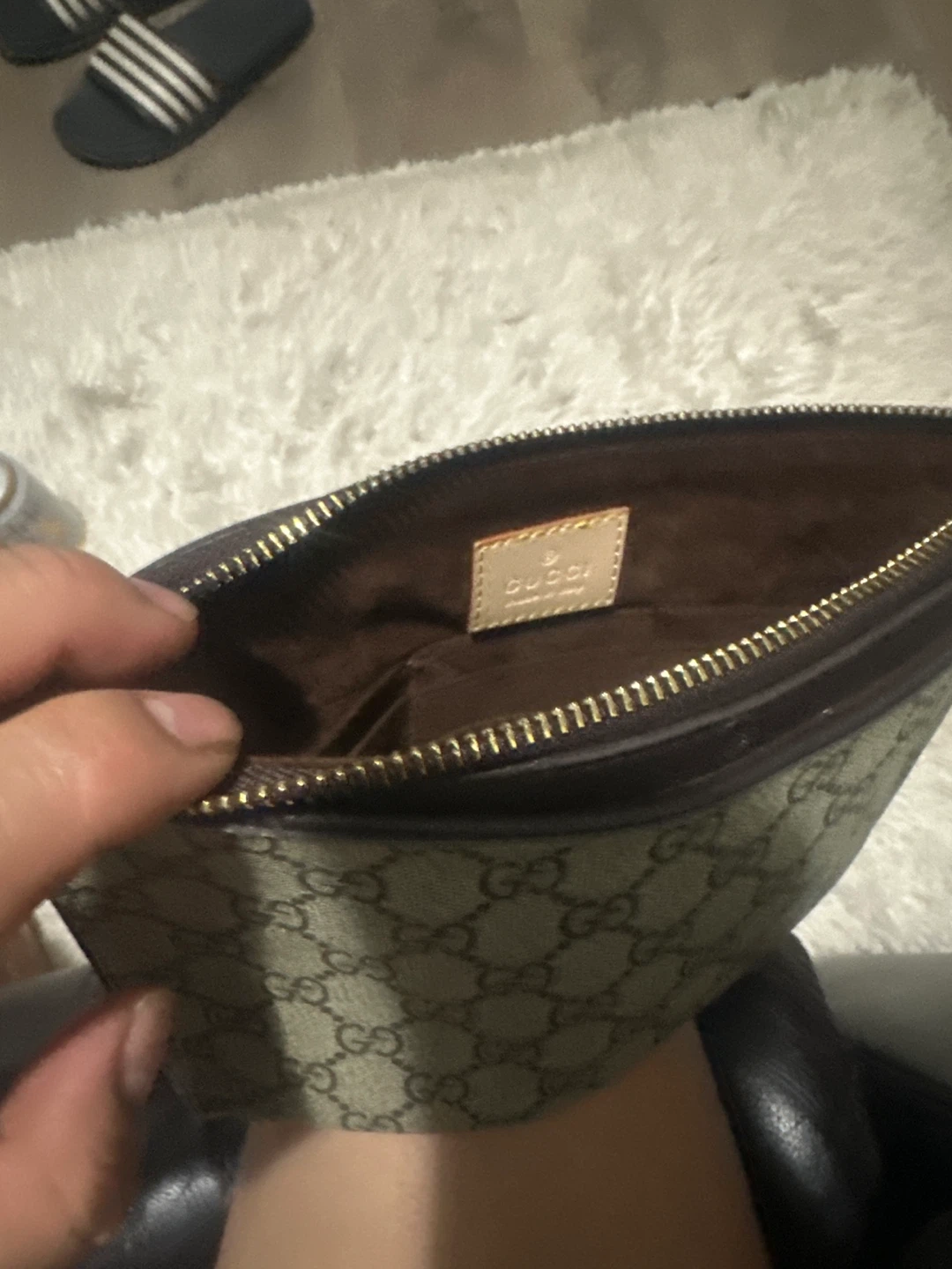 Gucci GG Supreme Monogram Wristlet Clutch Pouch - photo 5