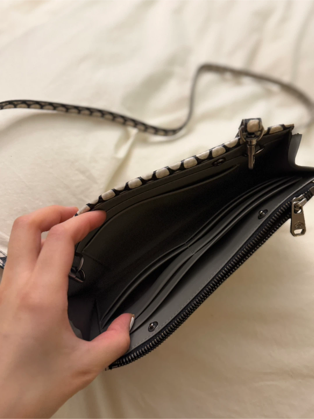 Black & White Polka Dot Wallet/Crossbody Bag - photo 3