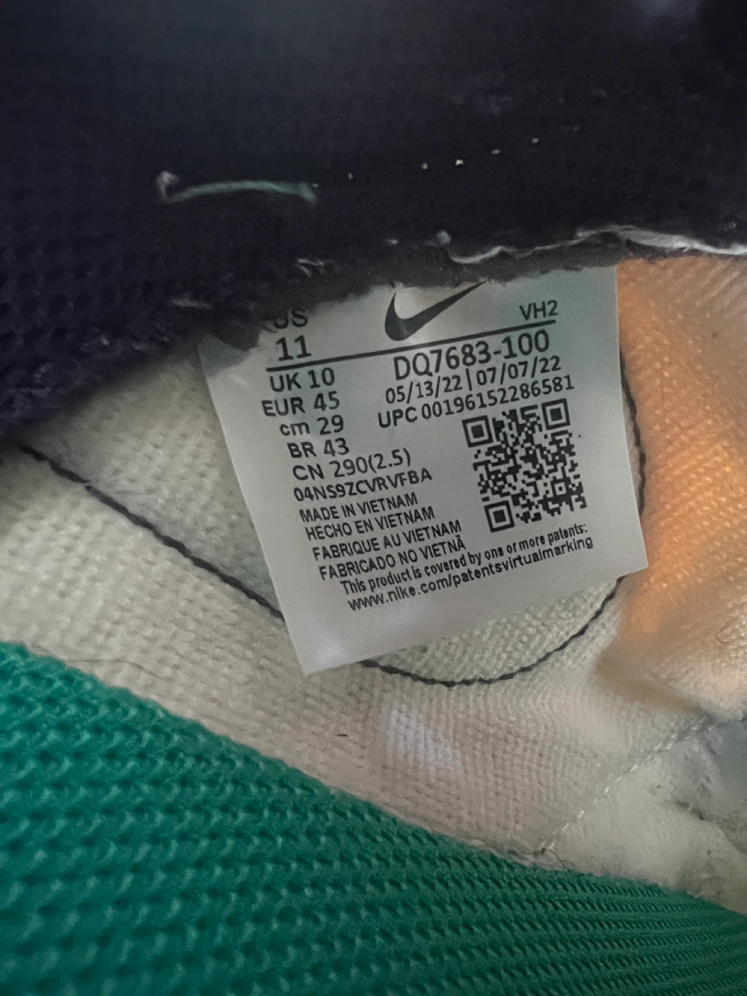 Nike Dunk Low ‘Chenille Swoosh’ - photo 5