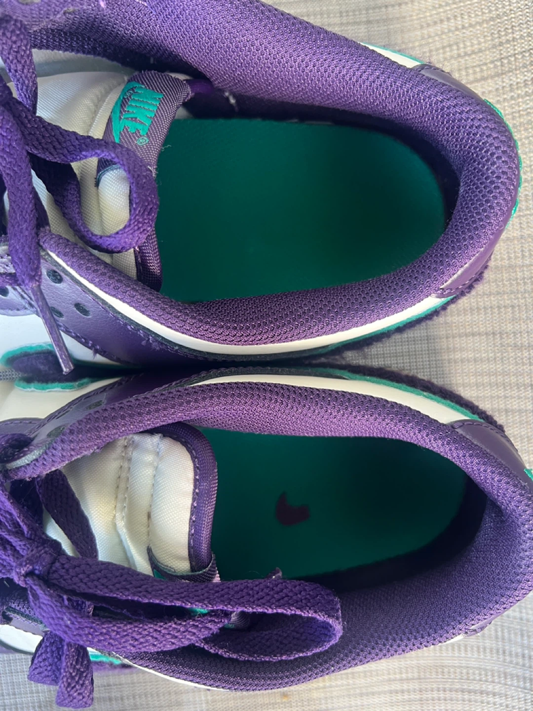 Nike Dunk Low ‘Chenille Swoosh’ - photo 4