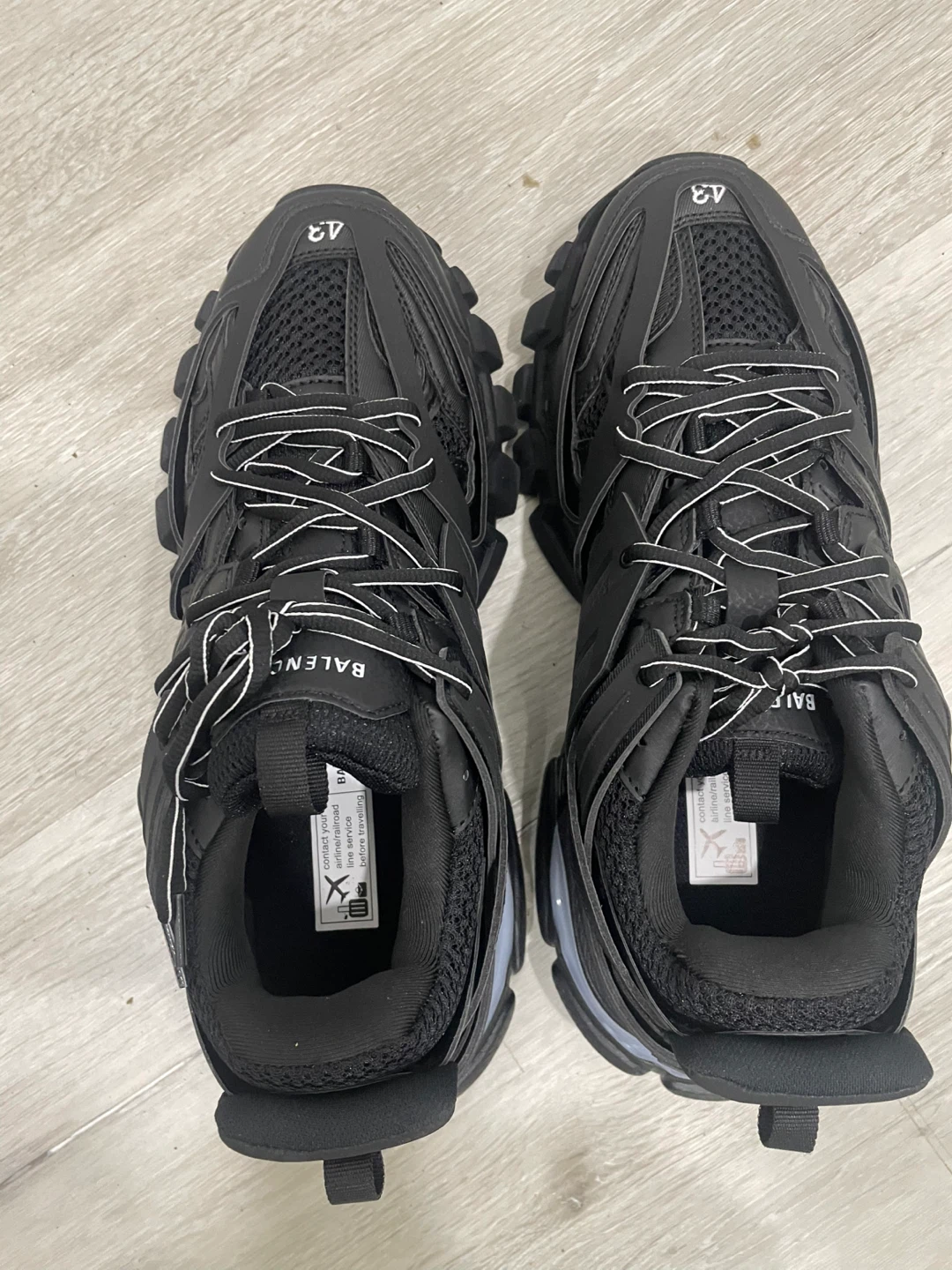 Balenciaga Track Sneakers - photo 5