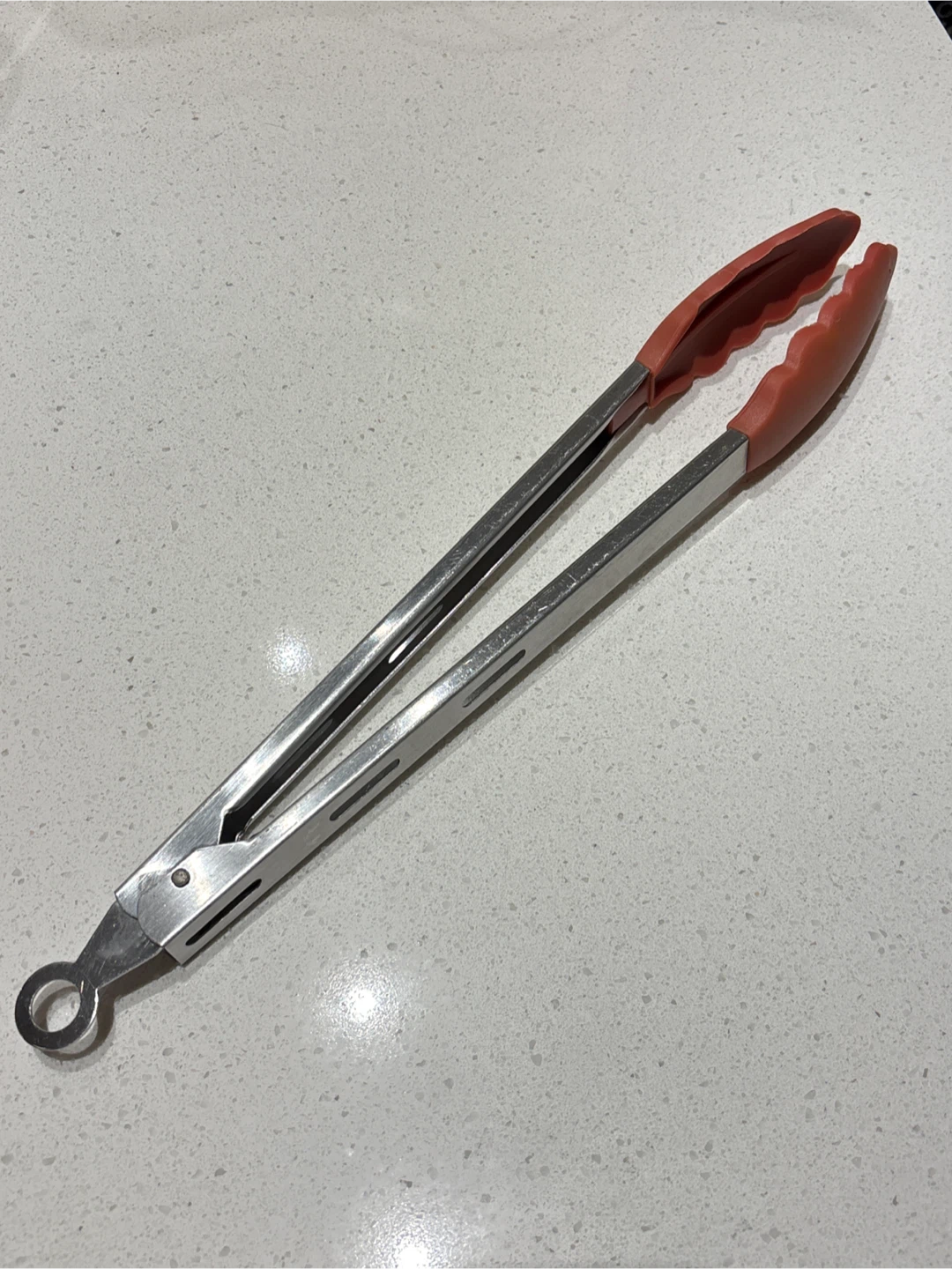 FREE tongs