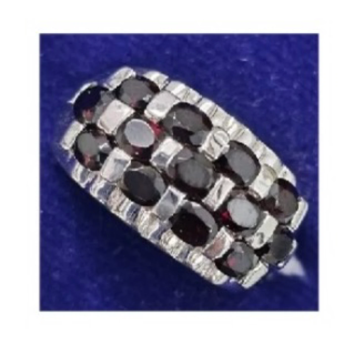 Sterling Silver Garnet Ring - Size 7.5