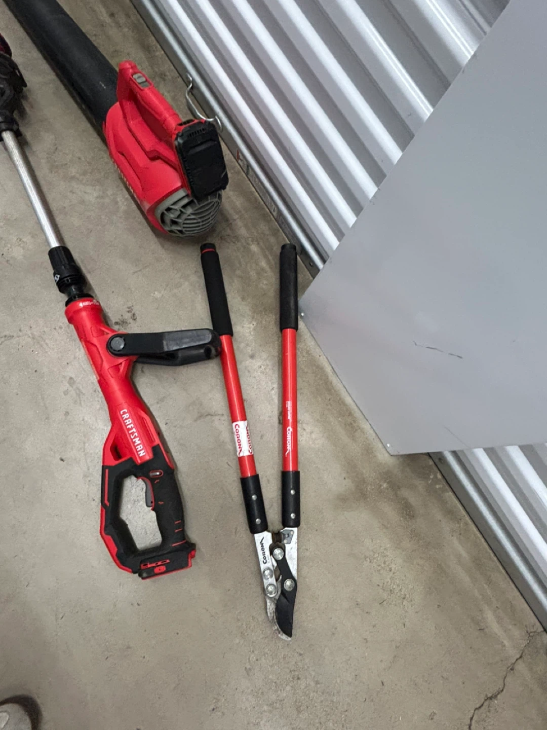 CRAFTSMAN BRUSHLESS RP WEEDWACKER  , corona scissors& Blower lot
