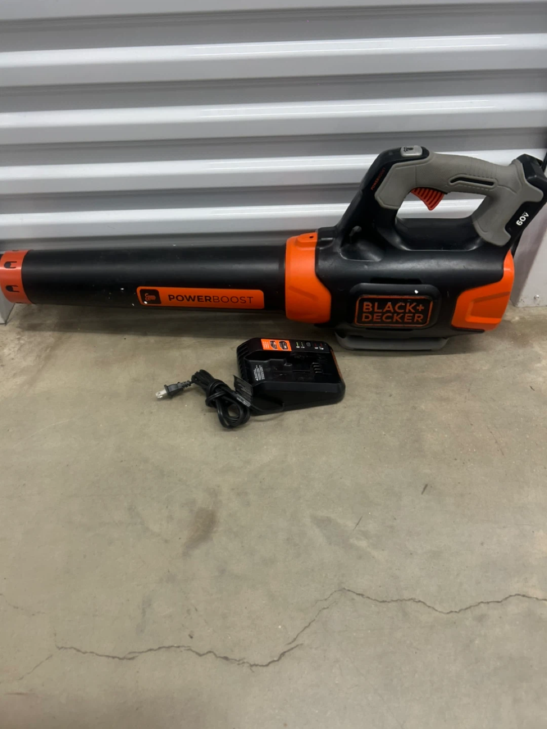 BLACK+DECKER  Cordless Blower  smaller handheld blower,scissor - photo 5