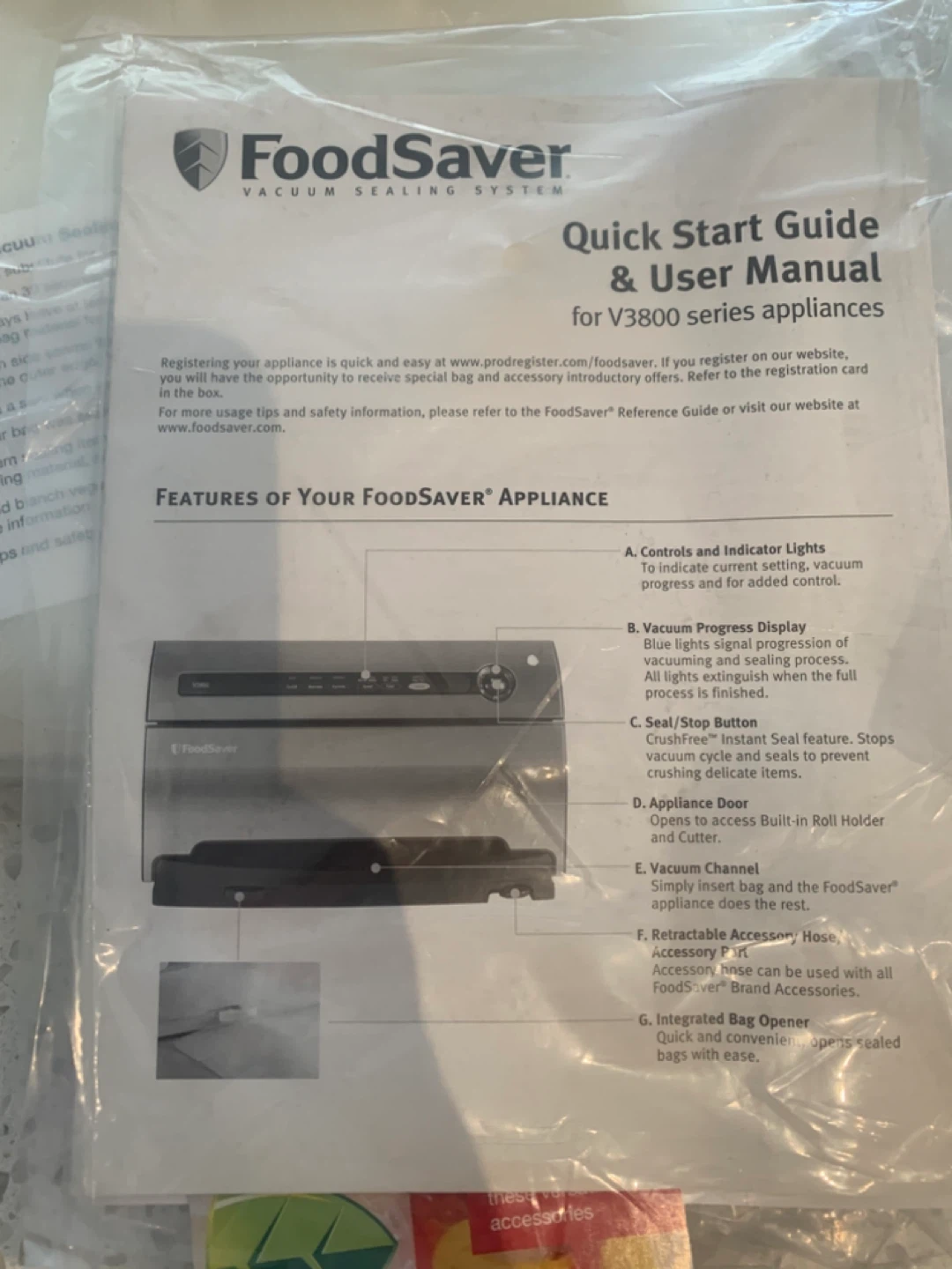 FoodSaver V3825 Vacuum Sealing System with Rolls - photo 3