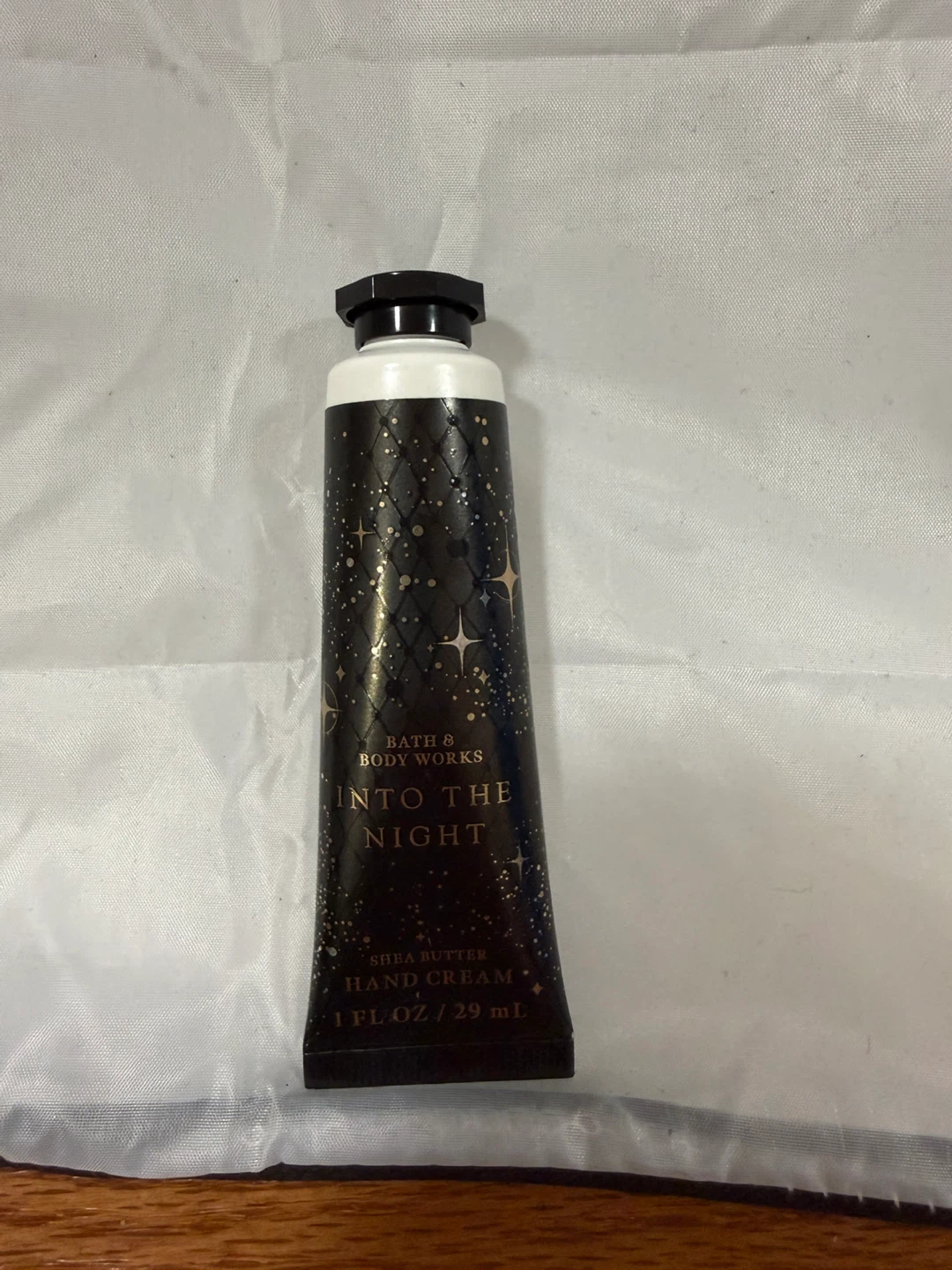 Bath & Body Works Into The Night Shea Butter Hand Cream 1 oz
