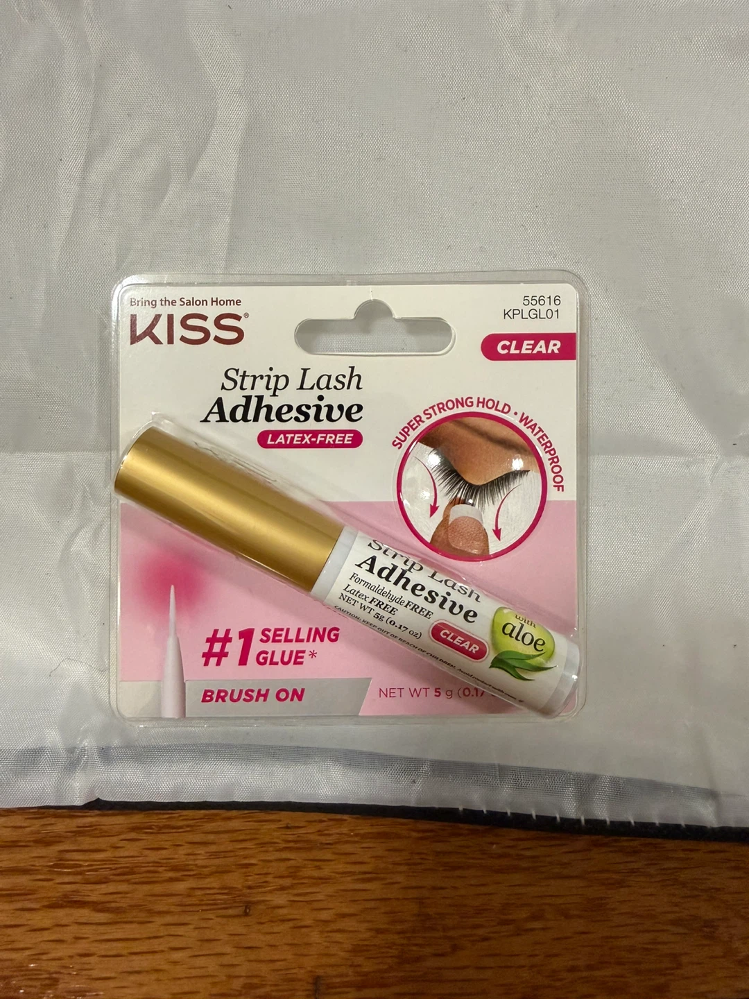 KISS Strip Lash Adhesive - Clear, Latex-Free
