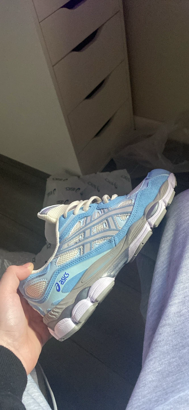 ASICS GEL Running Shoes