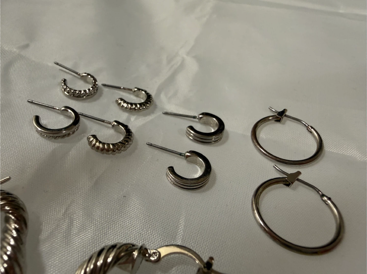 Set of 5 Silver Hoop Earrings Set (No Backs) - photo 4