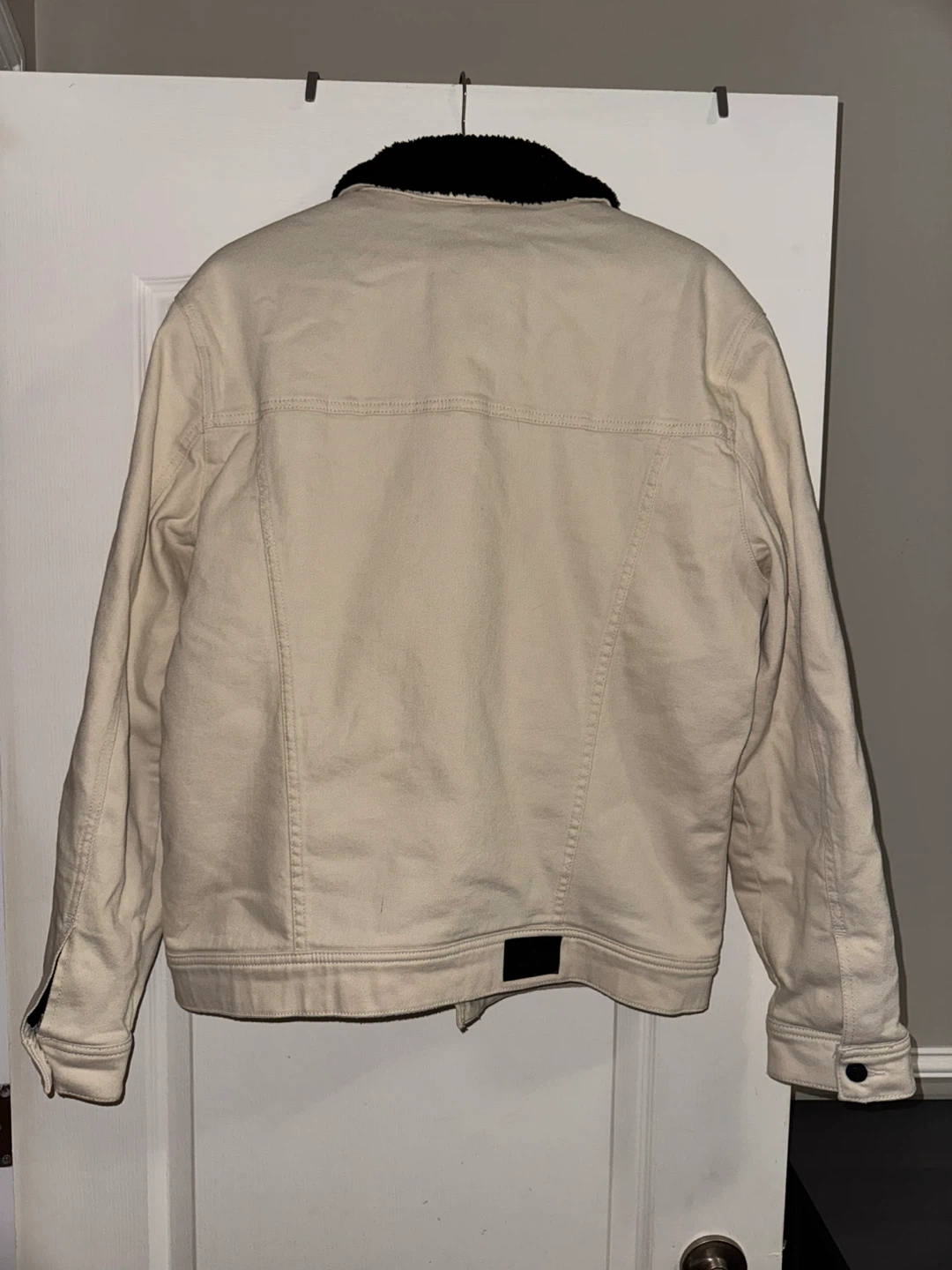 Hollister Sherpa Lined Denim Jacket - Beige - photo 2