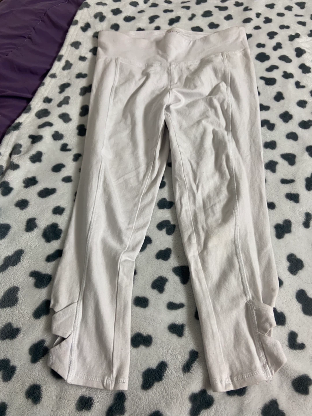 White Capri Leggings