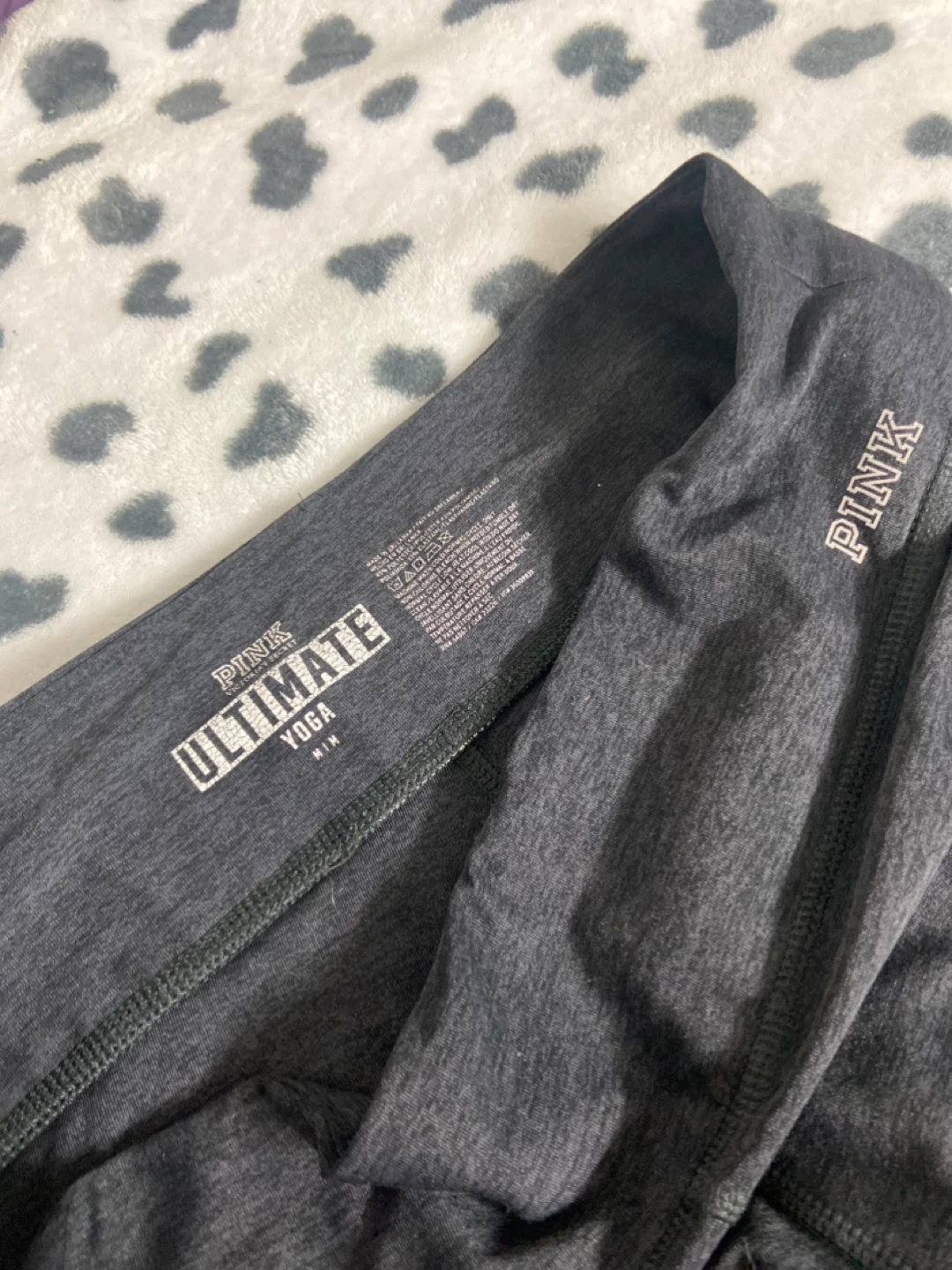 PINK Ultimate Yoga Pants Medium Grey