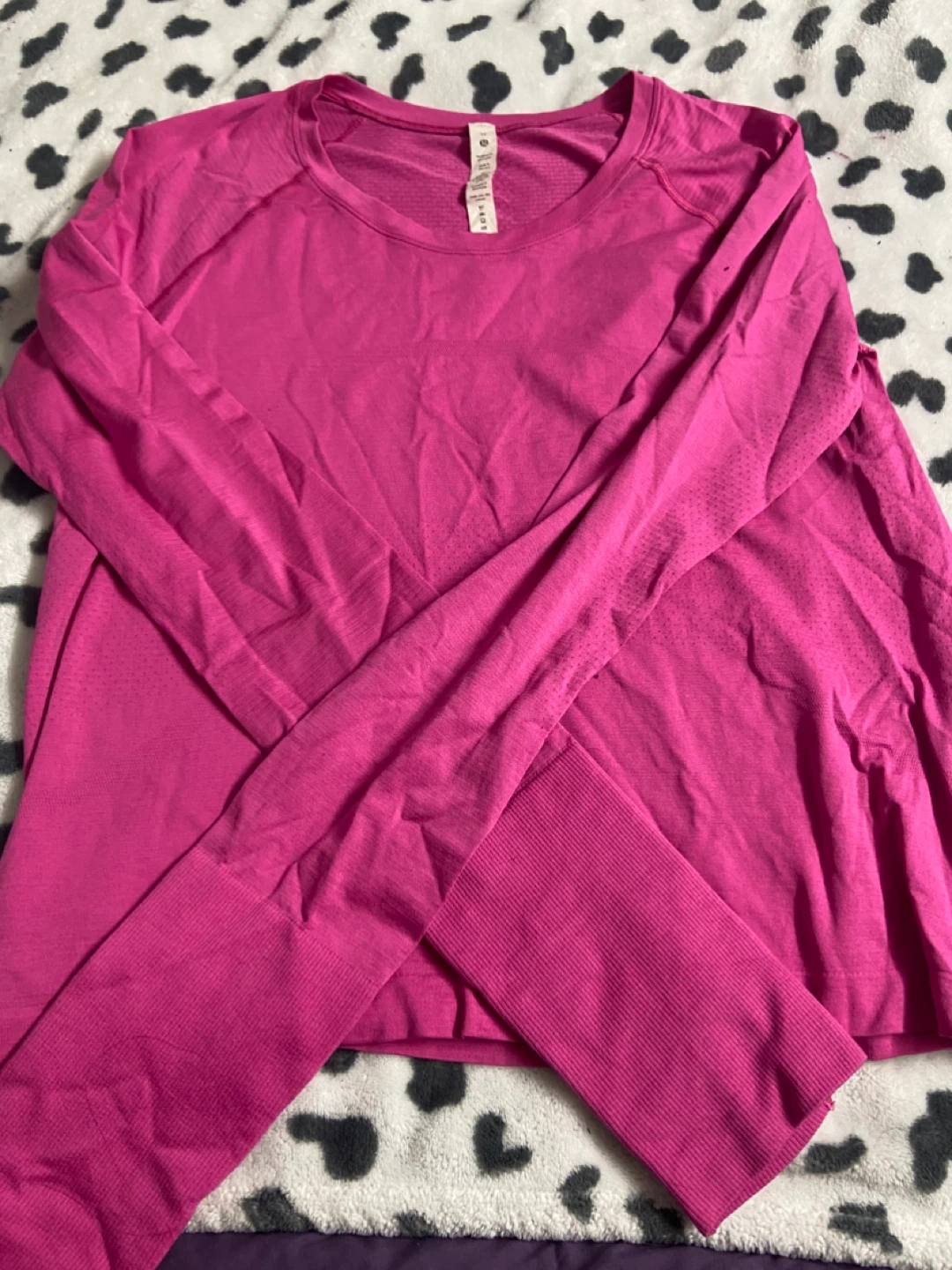 Lululemon Long Sleeve Athletic Top - Magenta - photo 3
