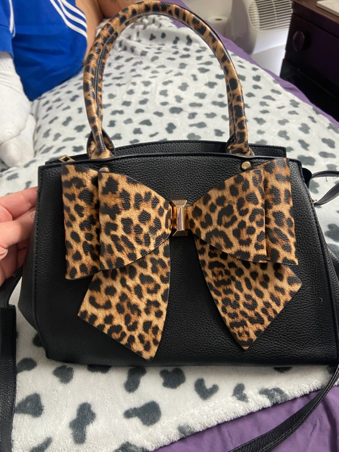 Black Handbag with Leopard Print Bow