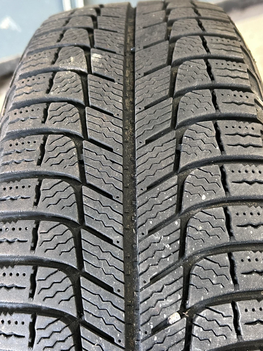 Michelin X Ice on Steel Rims 195/65R15 - photo 3