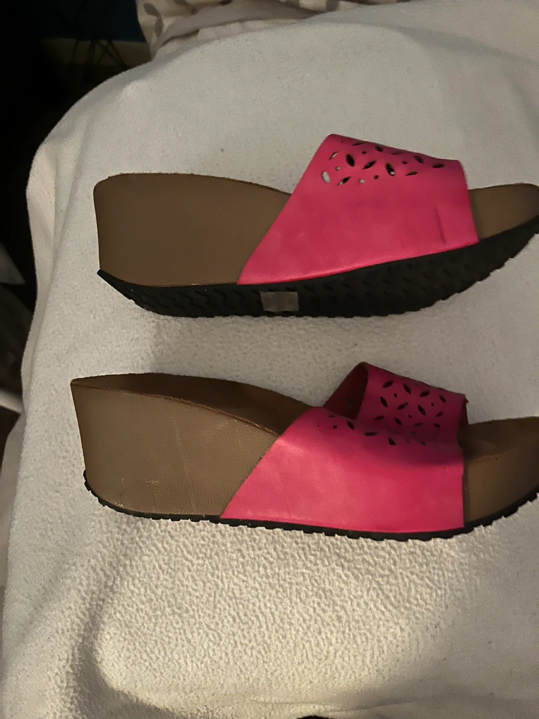 Agape Collection Pink Laser Cut Slides Size 8 - photo 5