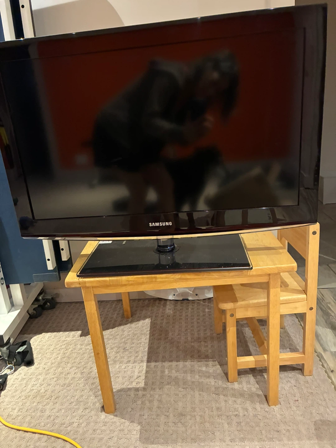 Samsung LN32B460B2D 32" LCD Television